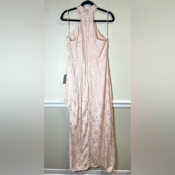 Lulus Red Carpet Ready Light Rose Floral Satin Jacquard Maxi Dress NWT Large - Picture 5 of 10